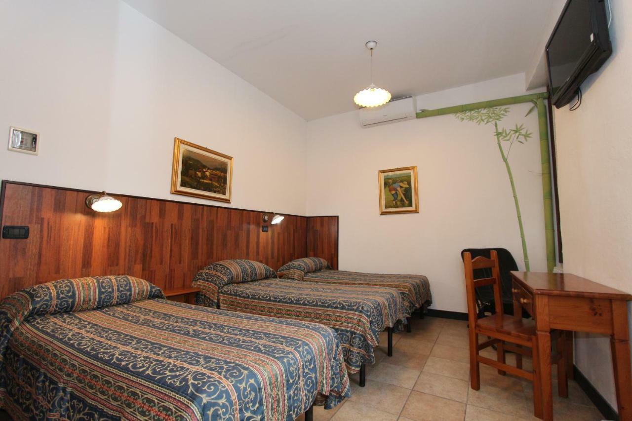 Albergo Santo Spirito Molini di Triora Exterior foto